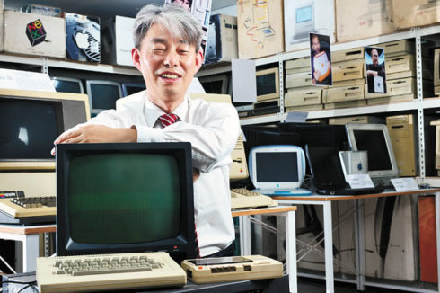 Kim Kwon-Tae, operator of the Korea Computer Museum